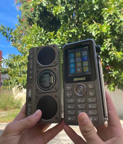 Gionee MATE. هاتف وراديو متعدد الاستخدامات من.