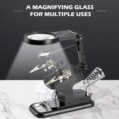 LED اليد المساعدة للتلحيم بعدسة مكبرة وإضاءة .